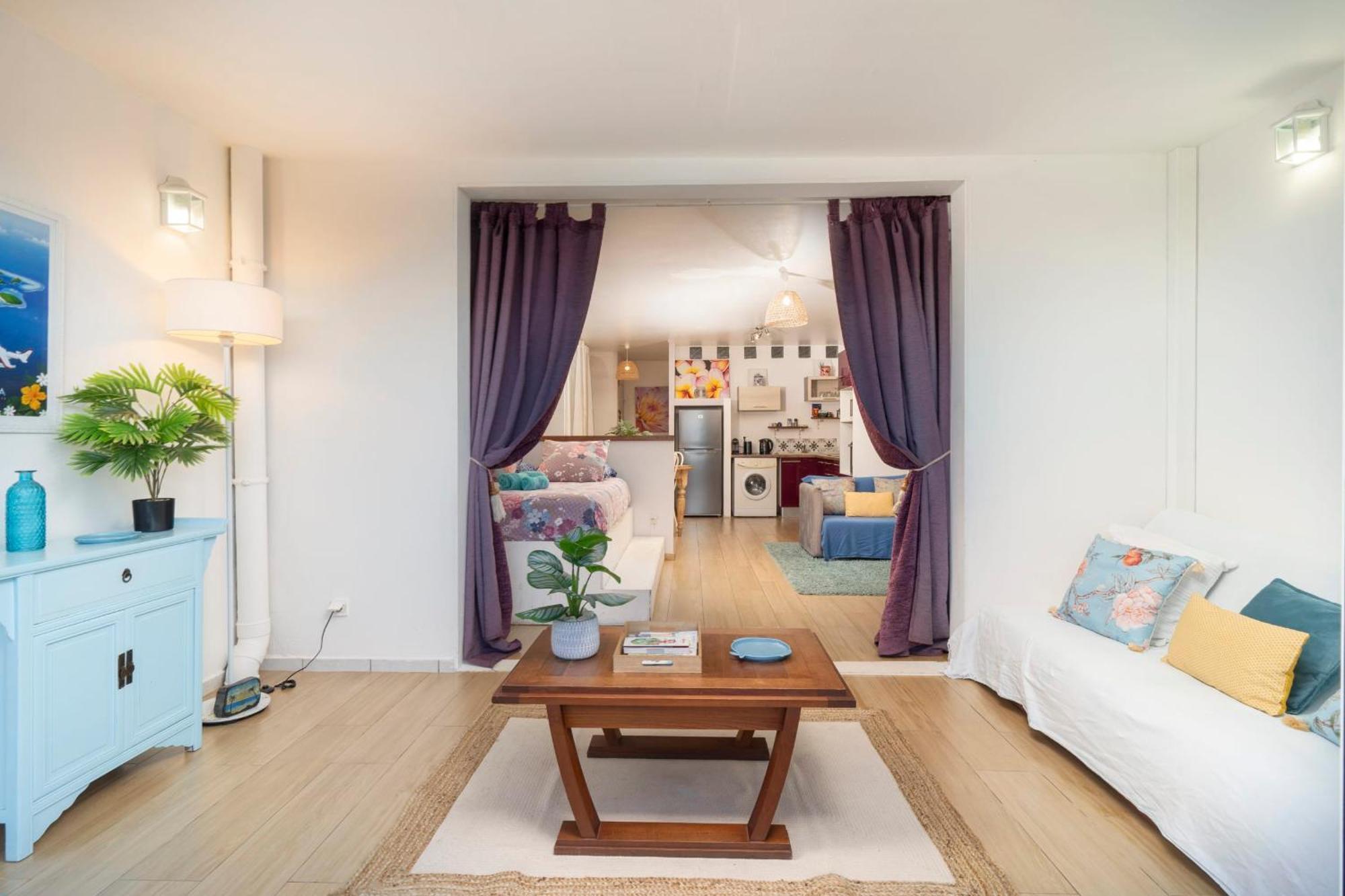 RESIDENCE SUNSET BEACH Studio sur la plage Punaauia  Extérieur photo